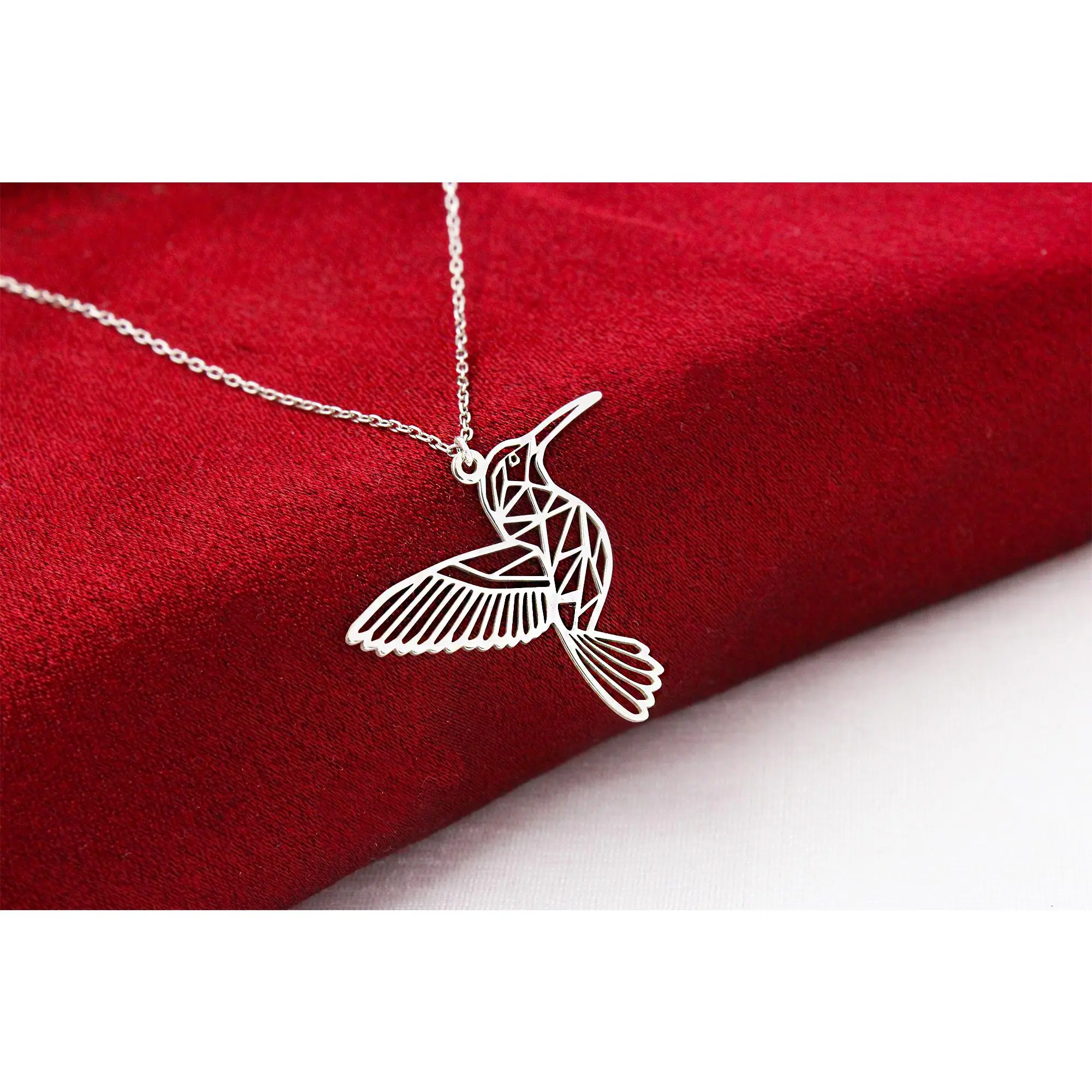 14K Altın Kaplama Kolye – Zarif Kolibri Kuşu Tasarımı