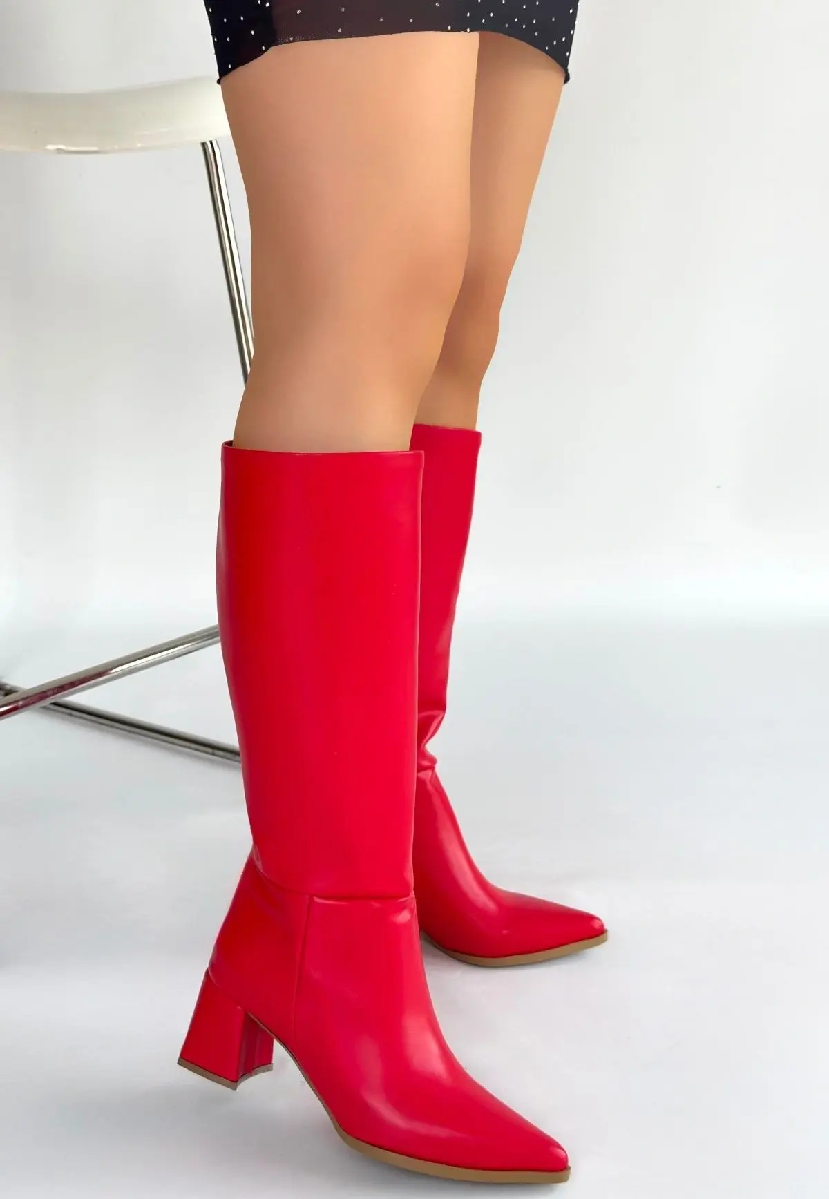 Roksa Kırmızı Cilt Topuklu Çizme