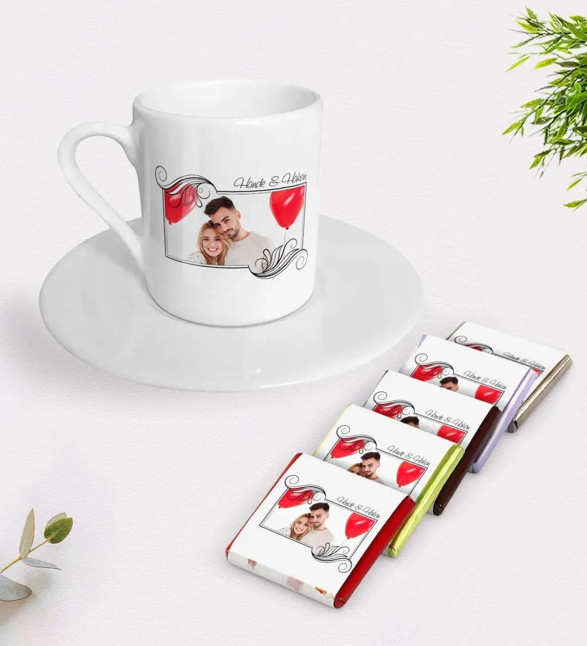 Kişiye Özel İsimli Fotoğraflı Türk Kahvesi Fincanı ve Çikolata Hediye Seti-32