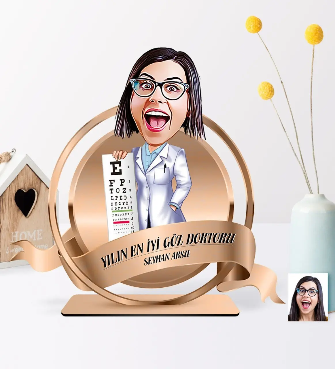 Kişiye Özel Yılın En İyi Bayan Göz Doktoru Karikatürlü 3D Ahşap Biblo Plaket