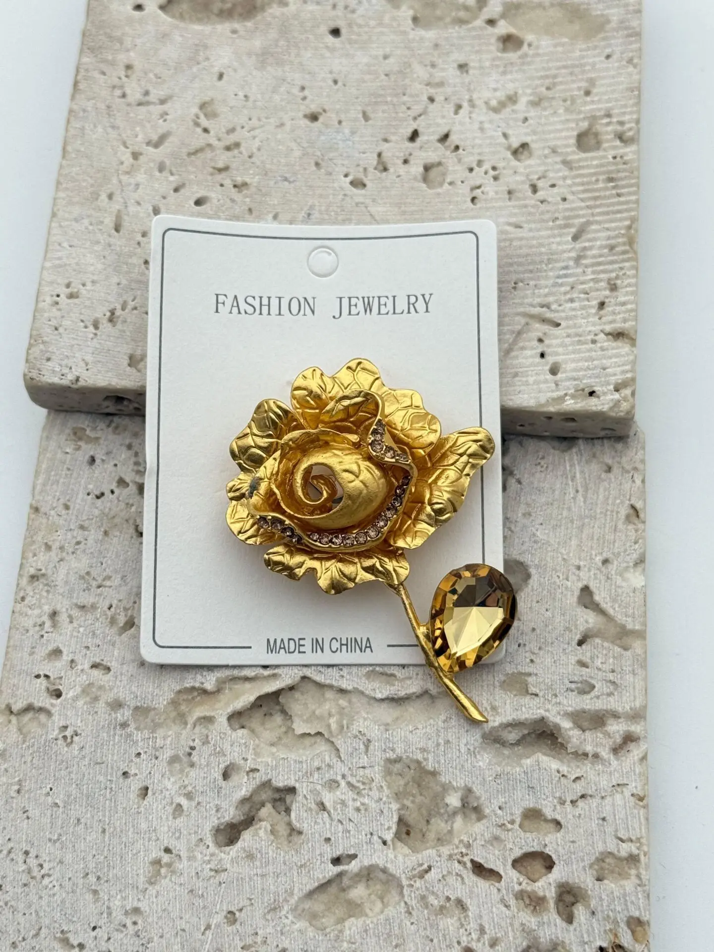 Özel Seri Broş // BROS-732