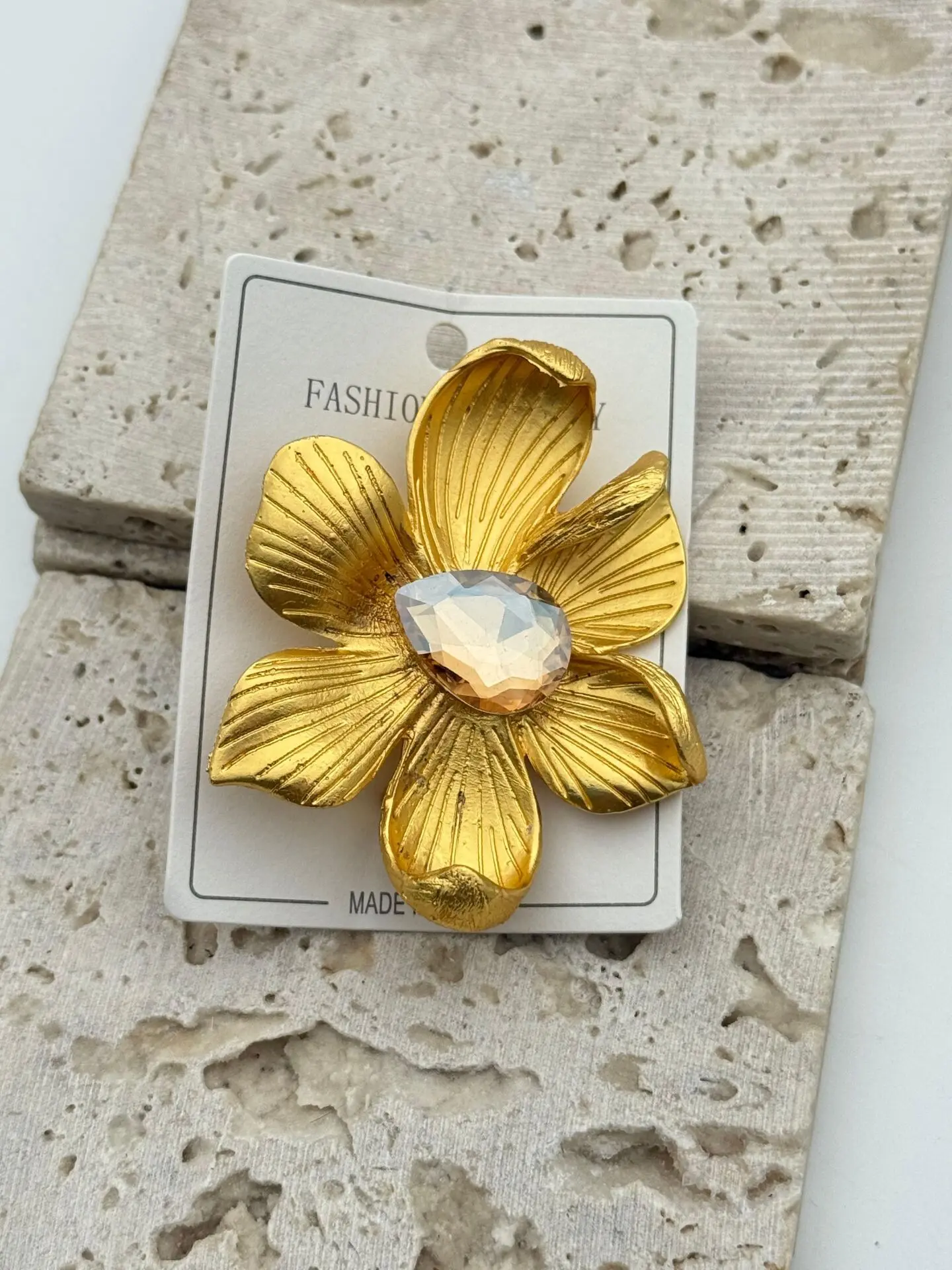 Özel Seri Broş // BROS-829