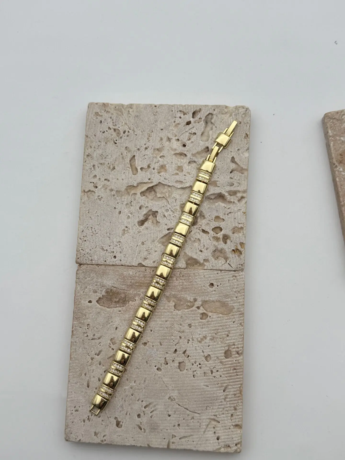 Çelik Bileklik // BILEK-6715