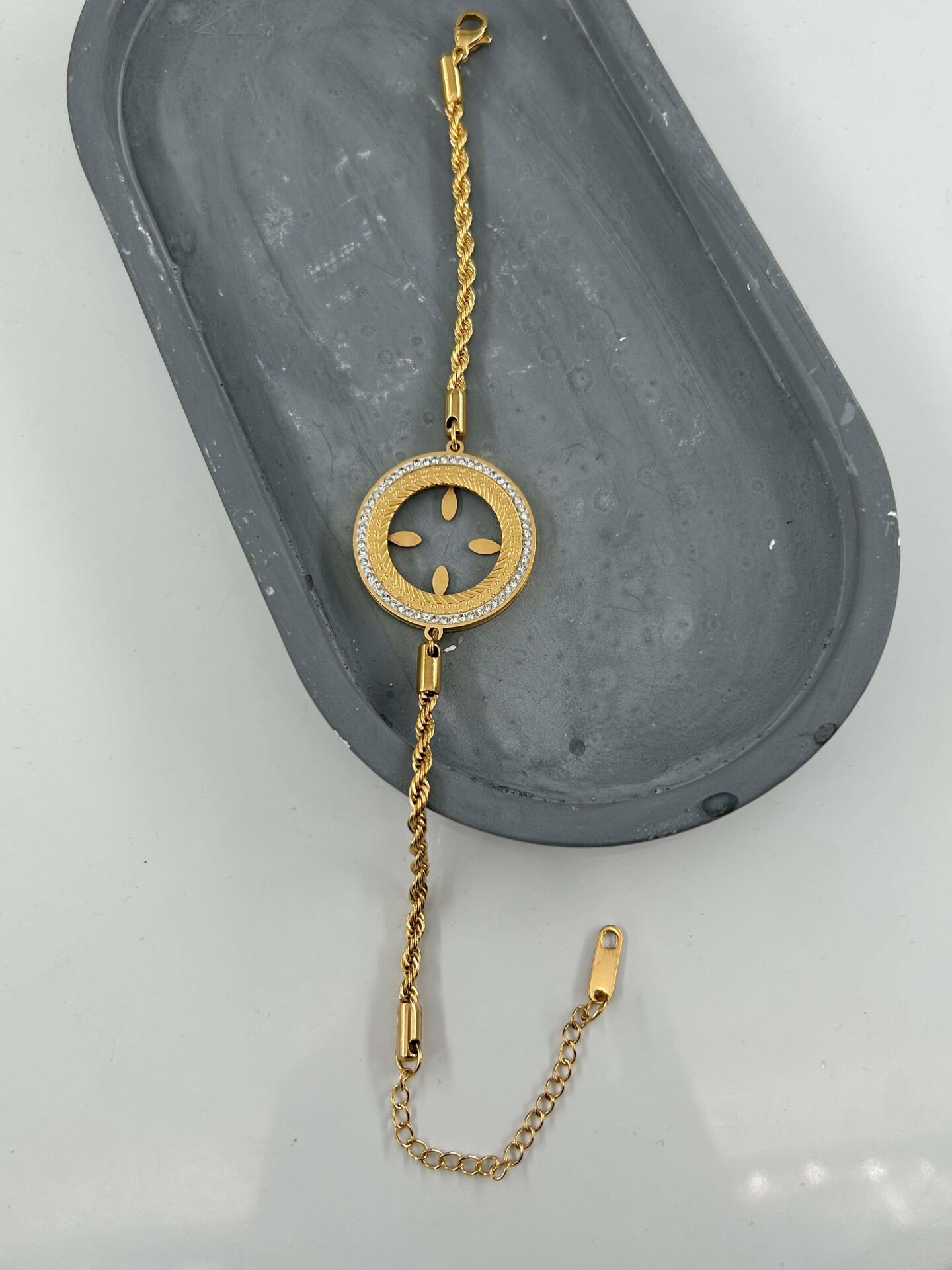 Çelik Çeyrek Takılabilen Bileklik // BILEK-4790