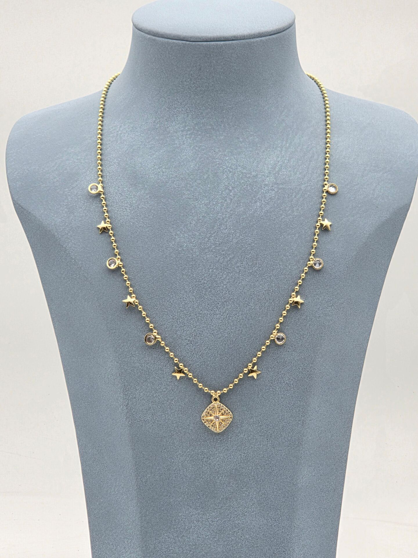 LUXURY Charm Kolye // KOLYE-5922