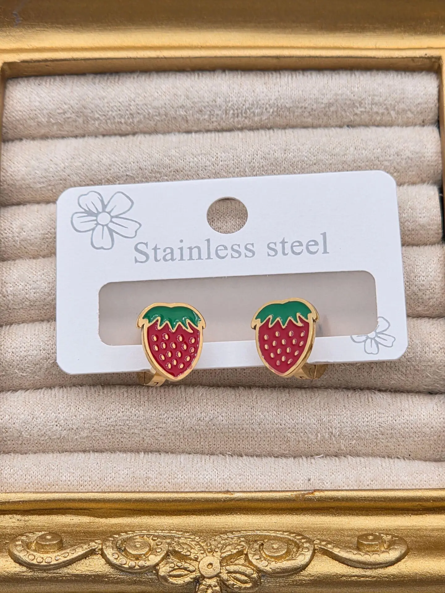 Cerrahi Çelik Çocuk Küpesi // KÜPE-4030